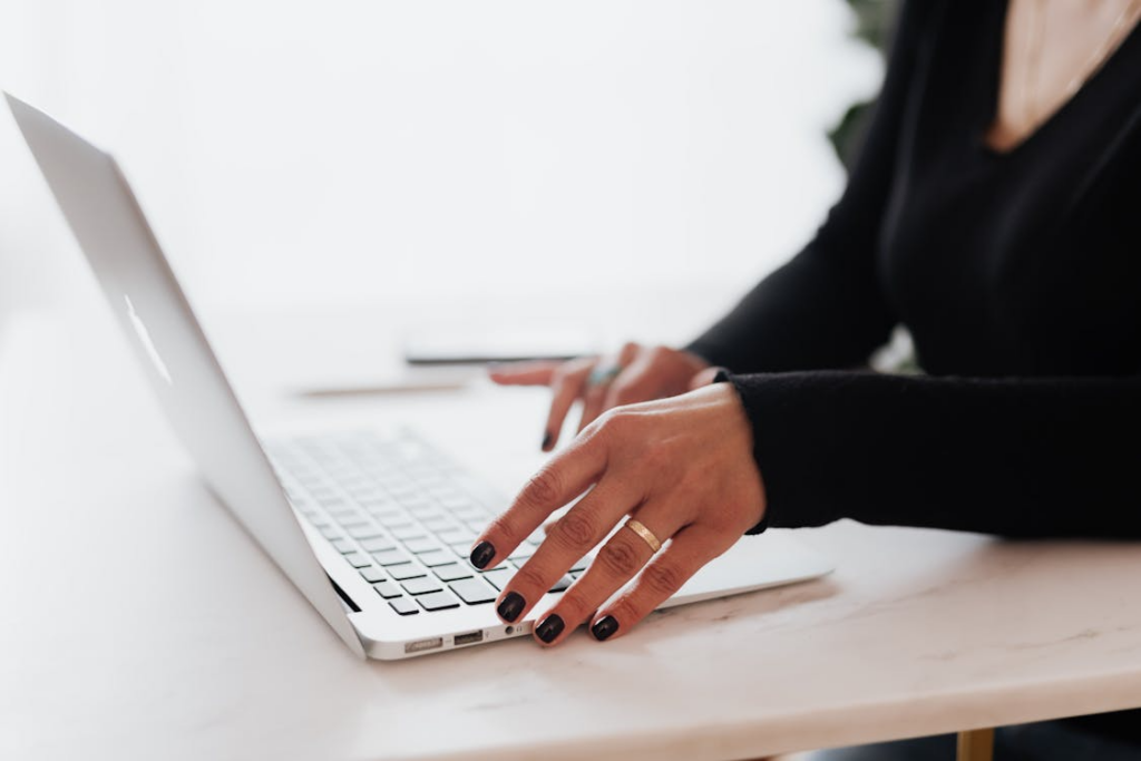 virtual address for llc, llc virtual address benefits, registered agent services, virtual business address, llc mailing address, remote business address solutions, virtual office for llc, location independence for llc, llc address services, business address flexibility